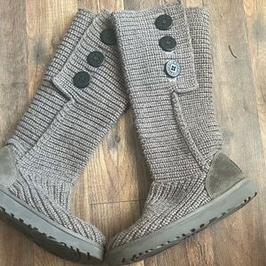 Ugg classic cardy gray knit boot